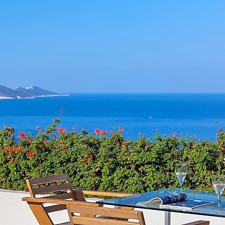 Mahal * Kalkan